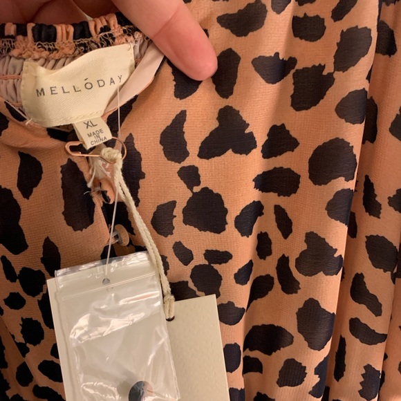 Blush leopard tiered maxi dress - Picture 6 of 7